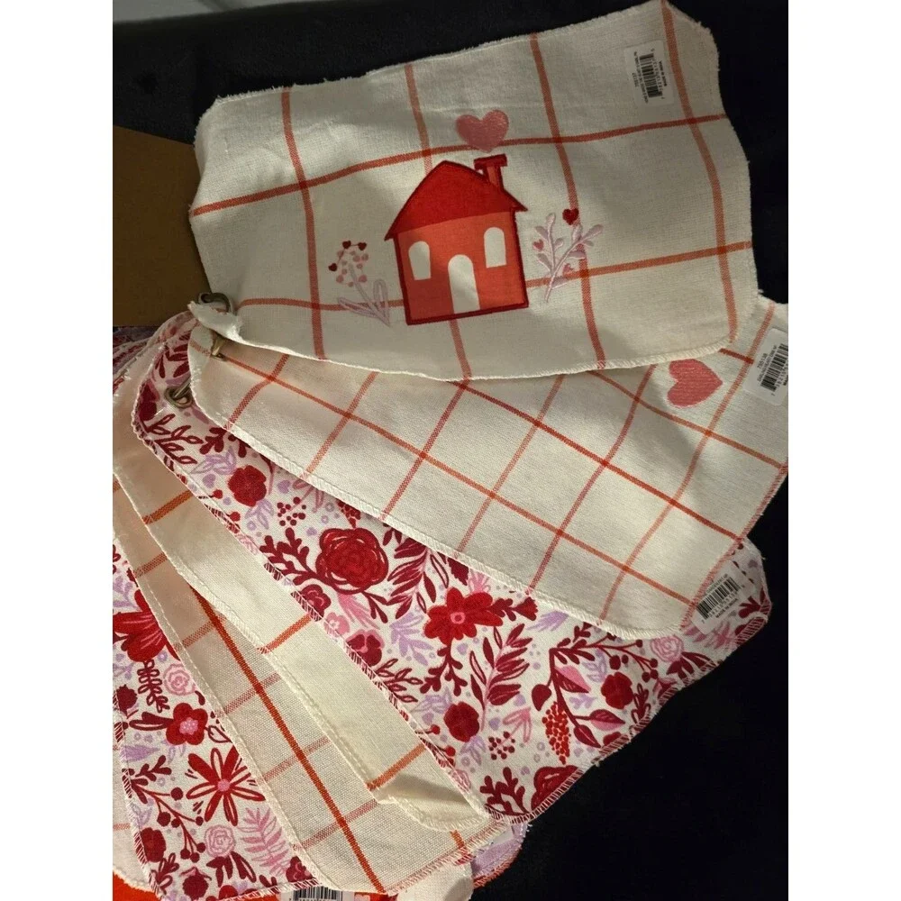 DII Design Imports Sample Swatch For 2024 Spring & Summer Home Is Where Heart Is